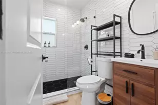1636 Arthur St, Hollywood, FL 33020 - Photo 5
