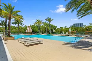 16385 Biscayne Blvd, North Miami Beach, FL 33160 - Photo 53
