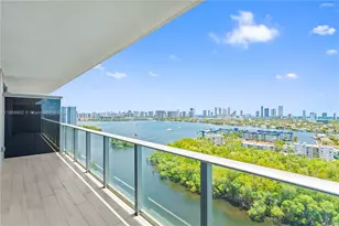 16385 Biscayne Blvd, North Miami Beach, FL 33160 - Photo 33