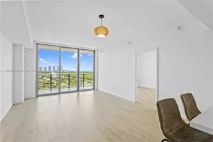 16385 Biscayne Blvd, North Miami Beach, FL 33160 - Photo 21