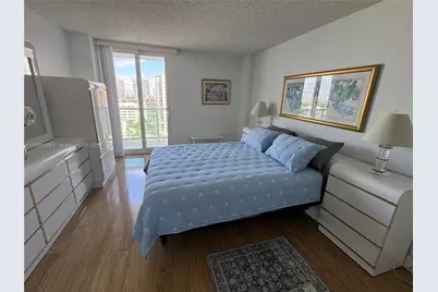 100 Bayview Dr #1530, Sunny Isles Beach, FL 33160 - Photo 9
