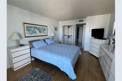 100 Bayview Dr #1530, Sunny Isles Beach, FL 33160 - Photo 7