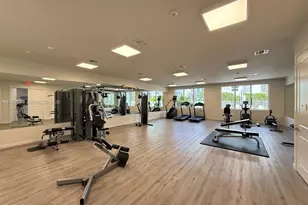 610 NE 2nd St, Dania Beach, FL 33004 - Photo 11