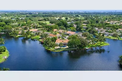 9881 SW 1st Ct, Plantation, FL 33324 - Photo 1