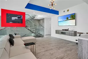 1100 Biscayne Blvd, Miami, FL 33132 - Photo 25