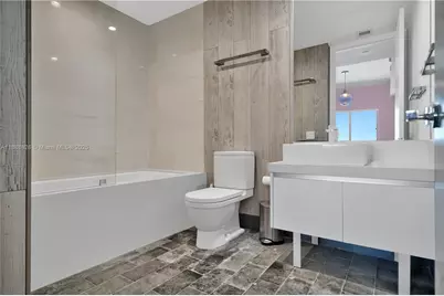 1100 Biscayne Blvd #PH6302, Miami, FL 33132 - Photo 39