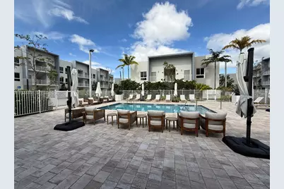 610 NE 2nd St #205, Dania Beach, FL 33004 - Photo 3