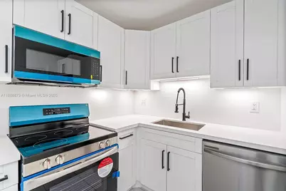 4851 NW 21st St #512, Lauderhill, FL 33313 - Photo 1