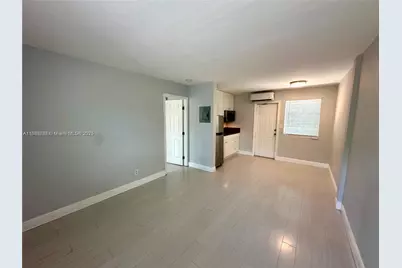 1201 NE 5th Ave #3, Fort Lauderdale, FL 33304 - Photo 3