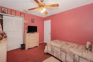 1083 NW 74th St, Miami, FL 33150 - Photo 23