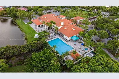 10001 NW 52nd Ter, Doral, FL 33178 - Photo 55