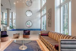 41 SE 5th St, Miami, FL 33131 - Photo 33