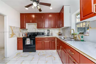 862 NE 82nd St, Miami, FL 33138 - Photo 37