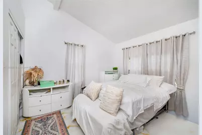 862 NE 82nd St, Miami, FL 33138 - Photo 19