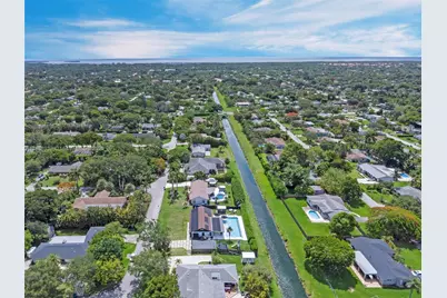 8840 SW 181st Ter, Palmetto Bay, FL 33157 - Photo 43