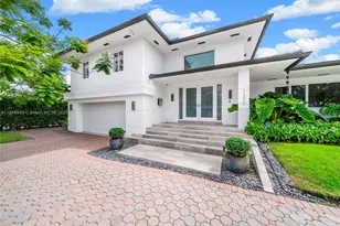 1370 NE 103rd St, Miami Shores, FL 33138 - Photo 15