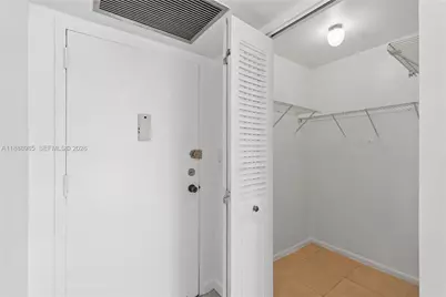 800 Parkview Dr #224, Hallandale Beach, FL 33009 - Photo 13