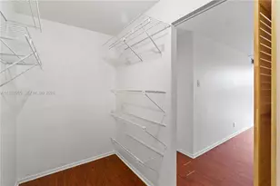 800 Parkview Dr, Hallandale Beach, FL 33009 - Photo 17