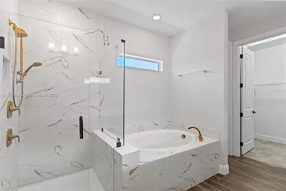 4022 Large Leaf Ln, Hollywood, FL 33021 - Photo 17