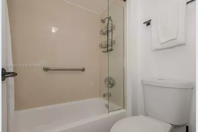 2301 Collins Ave #333, Miami Beach, FL 33139 - Photo 25