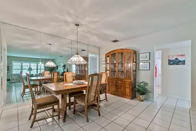 8241 SW 142nd St, Palmetto Bay, FL 33158 - Photo 5