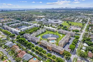 206 SE 10th St, Dania Beach, FL 33004 - Photo 35