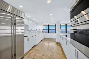 3 Grove Isle Dr, Coconut Grove, FL 33133 - Photo 25