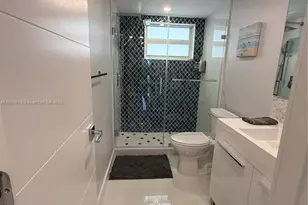 901 S Surf Rd, Hollywood, FL 33019 - Photo 23