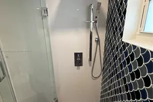 901 S Surf Rd, Hollywood, FL 33019 - Photo 25