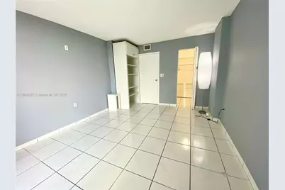 16950 Dixie #A536, North Miami Beach, FL 33160 - Photo 7