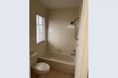 27379 SW 143rd Ct #n/a, Homestead, FL 33032 - Photo 17