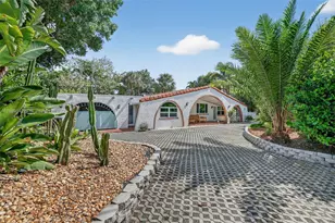 716 Coconut Dr, Fort Lauderdale, FL 33315 - Photo 1