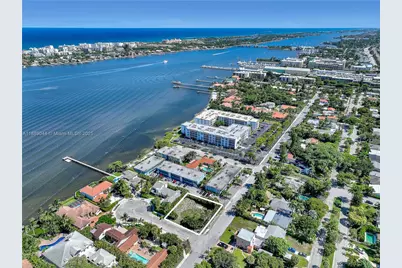 7 Lakeside Palms Ct, Lake Worth, FL 33460 - Photo 15