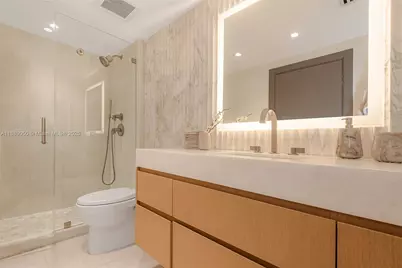 2301 Collins Ave #1527, Miami Beach, FL 33139 - Photo 29