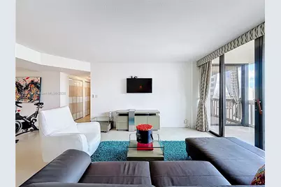 1000 W Island Blvd #2208, Aventura, FL 33160 - Photo 17