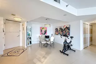 1000 W Island Blvd, Aventura, FL 33160 - Photo 13