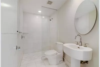 2950 NE 188th St #309, Aventura, FL 33180 - Photo 5