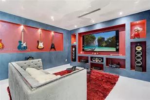 6763 SW 106th Pl, Miami, FL 33173 - Photo 13