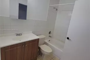 355 E 33rd St, Hialeah, FL 33013 - Photo 11