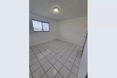 355 E 33rd St #203, Hialeah, FL 33013 - Photo 9