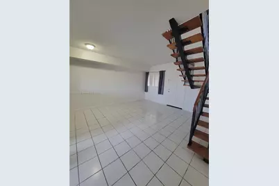 355 E 33rd St #203, Hialeah, FL 33013 - Photo 3