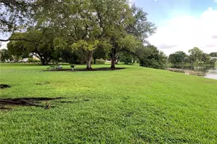 4904 SW 139th Ct, Miami, FL 33175 - Photo 19