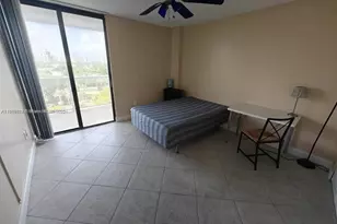 3701 N Country Club Dr, Aventura, FL 33180 - Photo 5