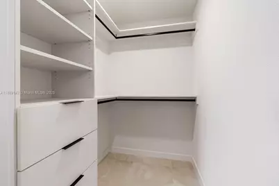 643 NW 13 Ct, Florida City, FL 33034 - Photo 11