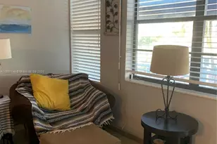 322 Taylor St, Hollywood, FL 33019 - Photo 9