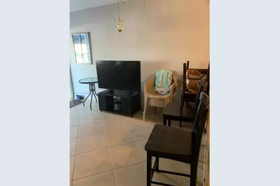 322 Taylor St #2D, Hollywood, FL 33019 - Photo 11