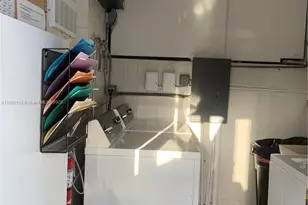 322 Taylor St, Hollywood, FL 33019 - Photo 39