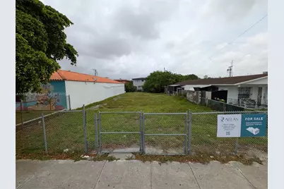 33 W 3rd St, Hialeah, FL 33010 - Photo 3