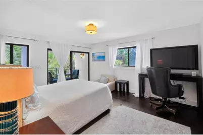 6345 Maynada St, Coral Gables, FL 33146 - Photo 37