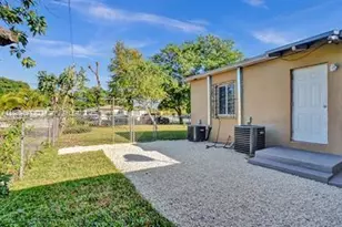 10430 NW 5th Ave, Miami, FL 33150 - Photo 39